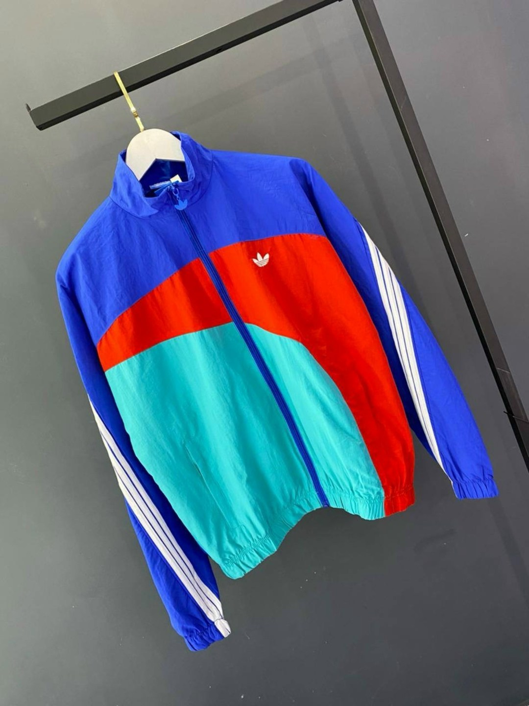 олимпийка ветровка adidas 90-х летняя,ветровка adidas ретро олимпийка 90х молодежная универсальная,олимпийка 90s adidas originals windbreaker,ветровка адидас ориджинал,ветровка адидас ориджинал цветна