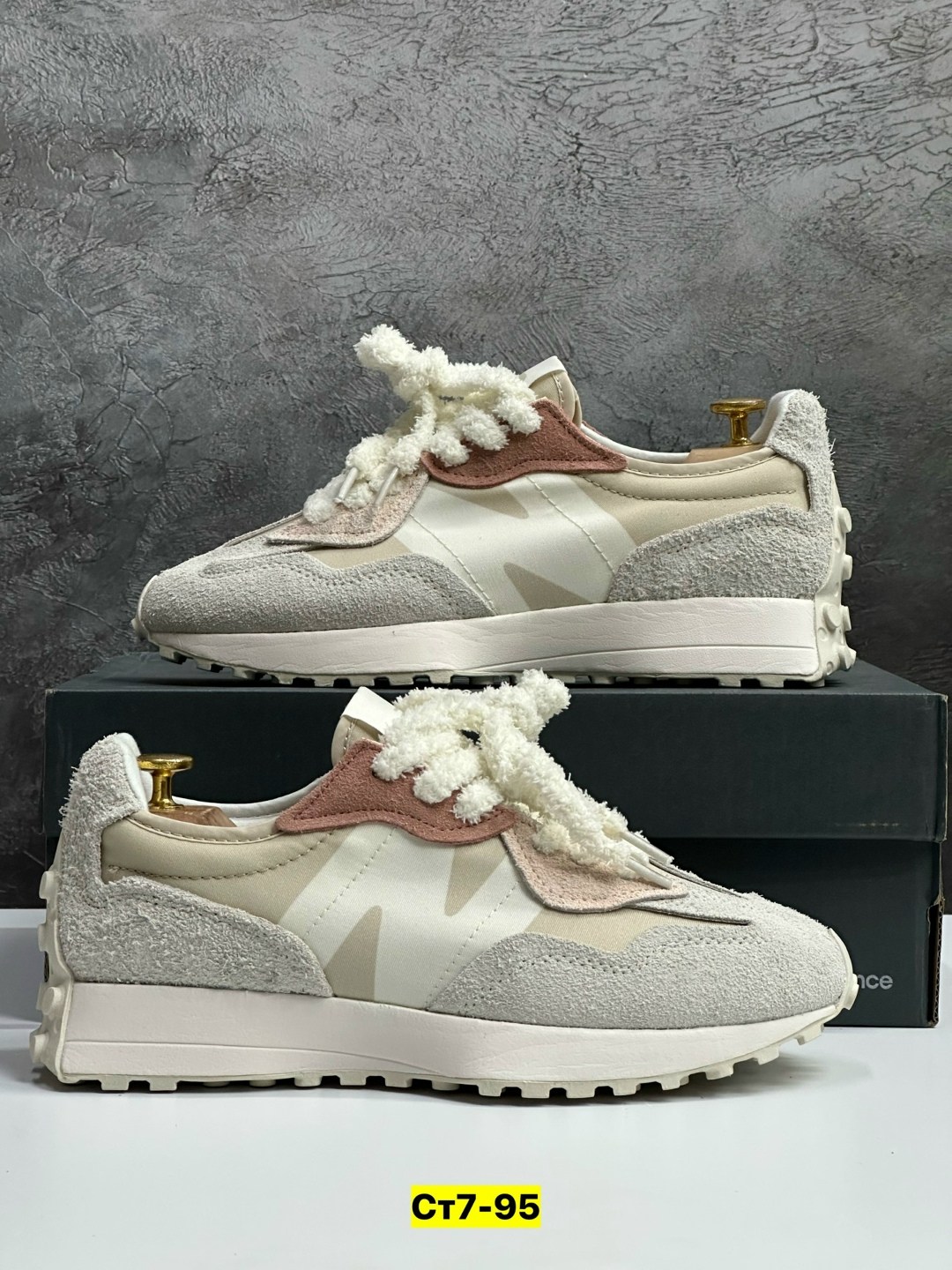 кроссовки new balance 327,new balance кроссовки 327 женские,кроссовки нью баланс женские новая коллекция 2026,кроссовки new balance,бежевые кроссовки new balance 327