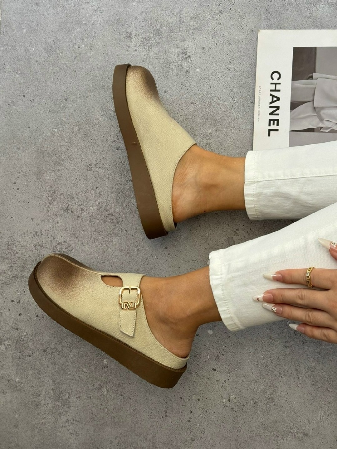 ,тапочки модные,женская ,модные шлепанцы, повседневные