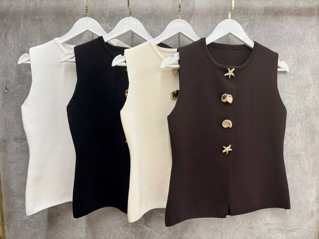 жилетка женская,женские жилеты,жилет для женщин,вязаный жилет женский,жилет