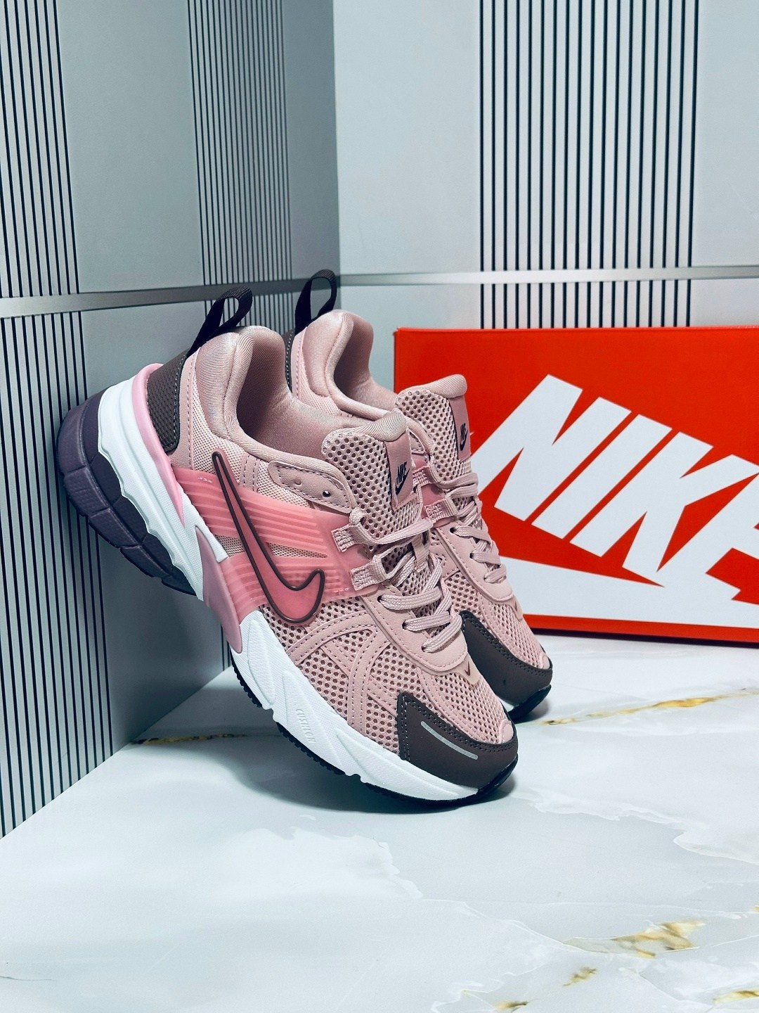 женские кроссовки,кроссовки nike женские,кроссовки,кроссовки nike,стильные кроссовки