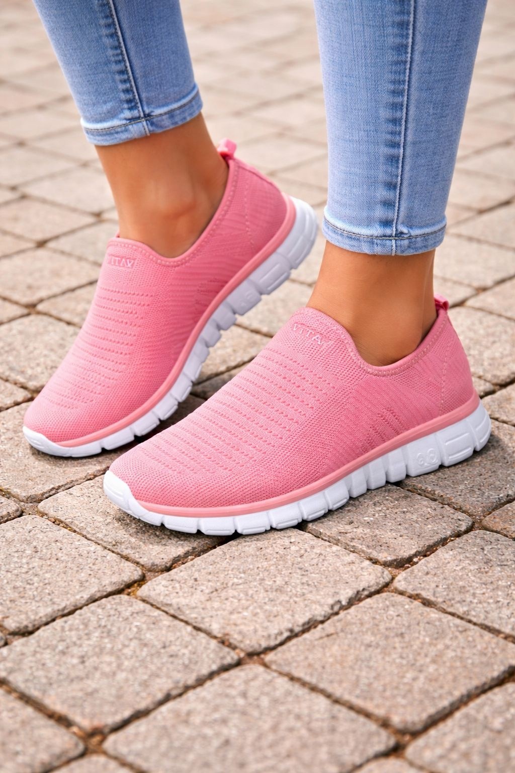 женские кроссовки,,кроссовки для женщин,женская спортивная ,летние женские кроссовки