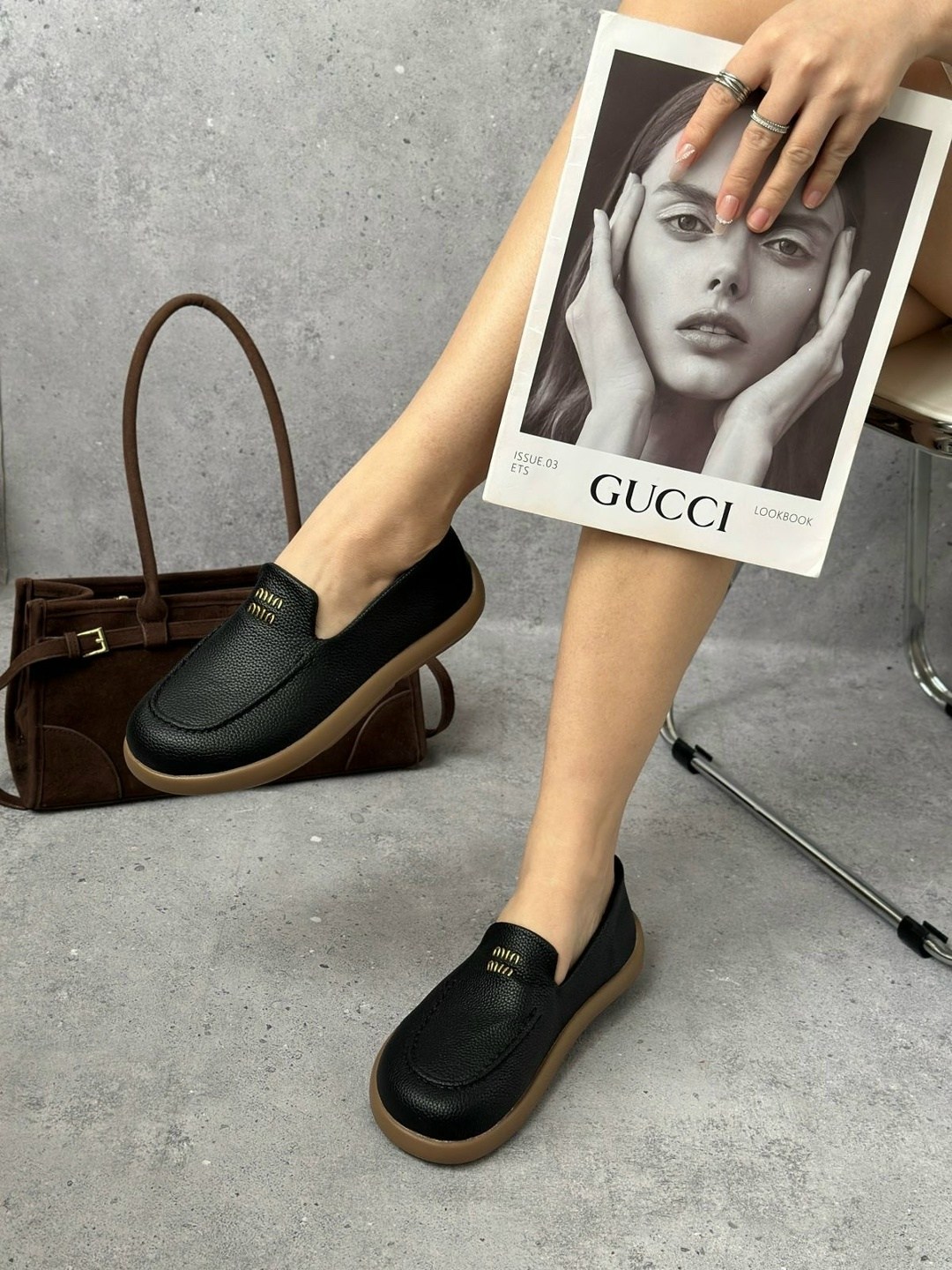 ,женские кожаные лоферы miu miu коричневые,женские лоферы, повседневные,женская