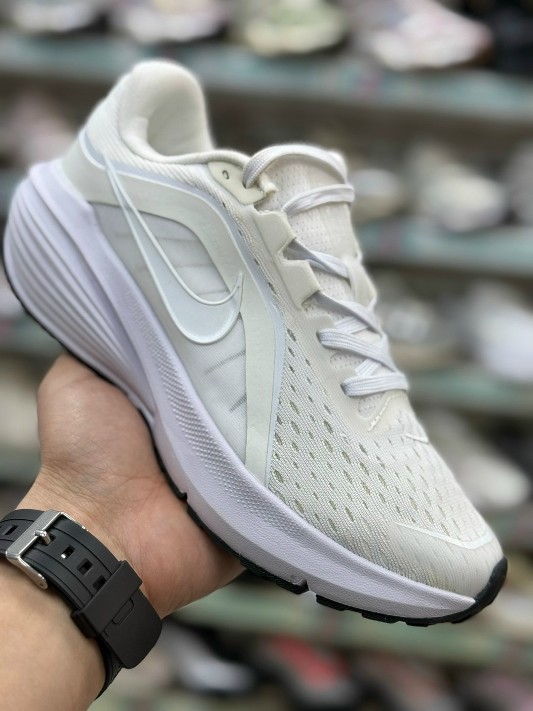 кроссовки nike,кроссовки,nike кроссовки женские,кроссовки мужские женские,женские кроссовки