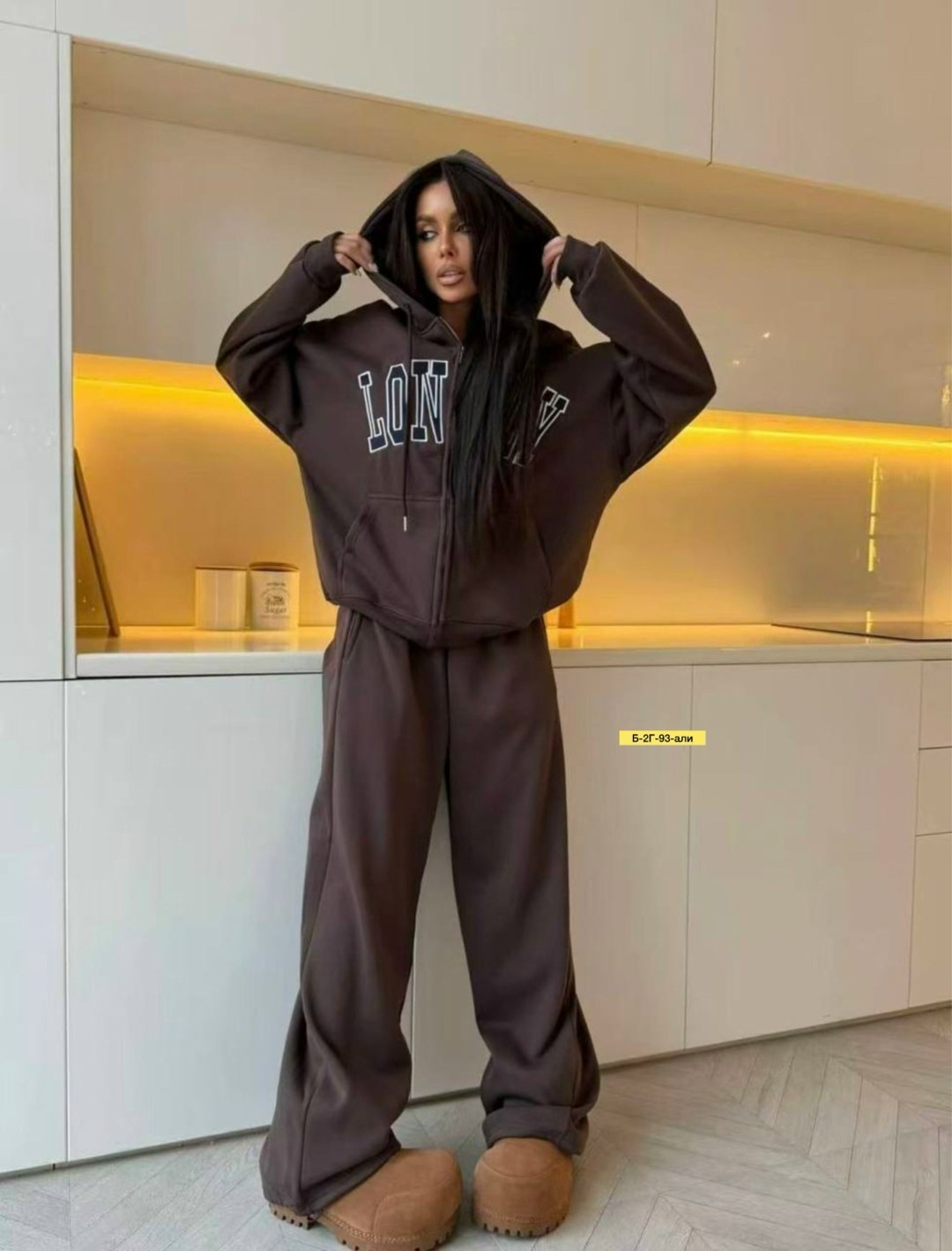 спортивный женский костюм,костюм спортивный,спортивный костюм на флисе женский,костюм на флисе,женский костюм