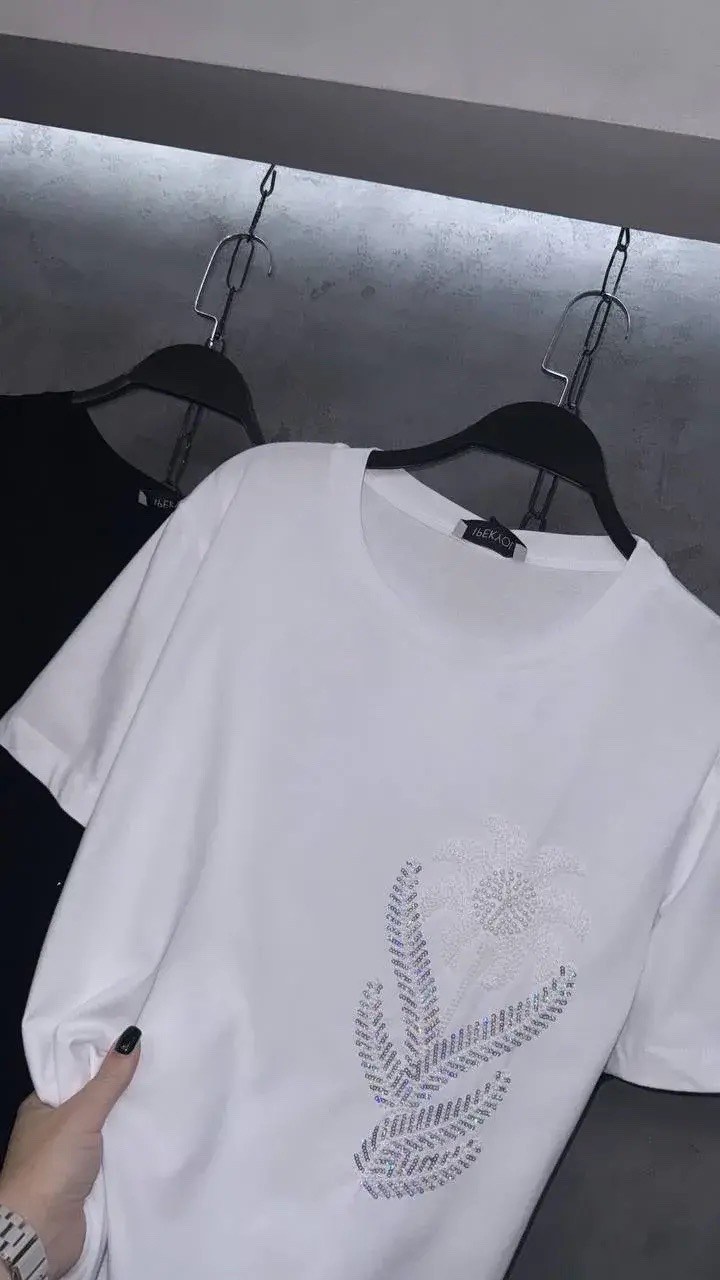 футболки женская,китайские футболки со стразами,белая женская футболка,футболка со стразами,футболки белые
