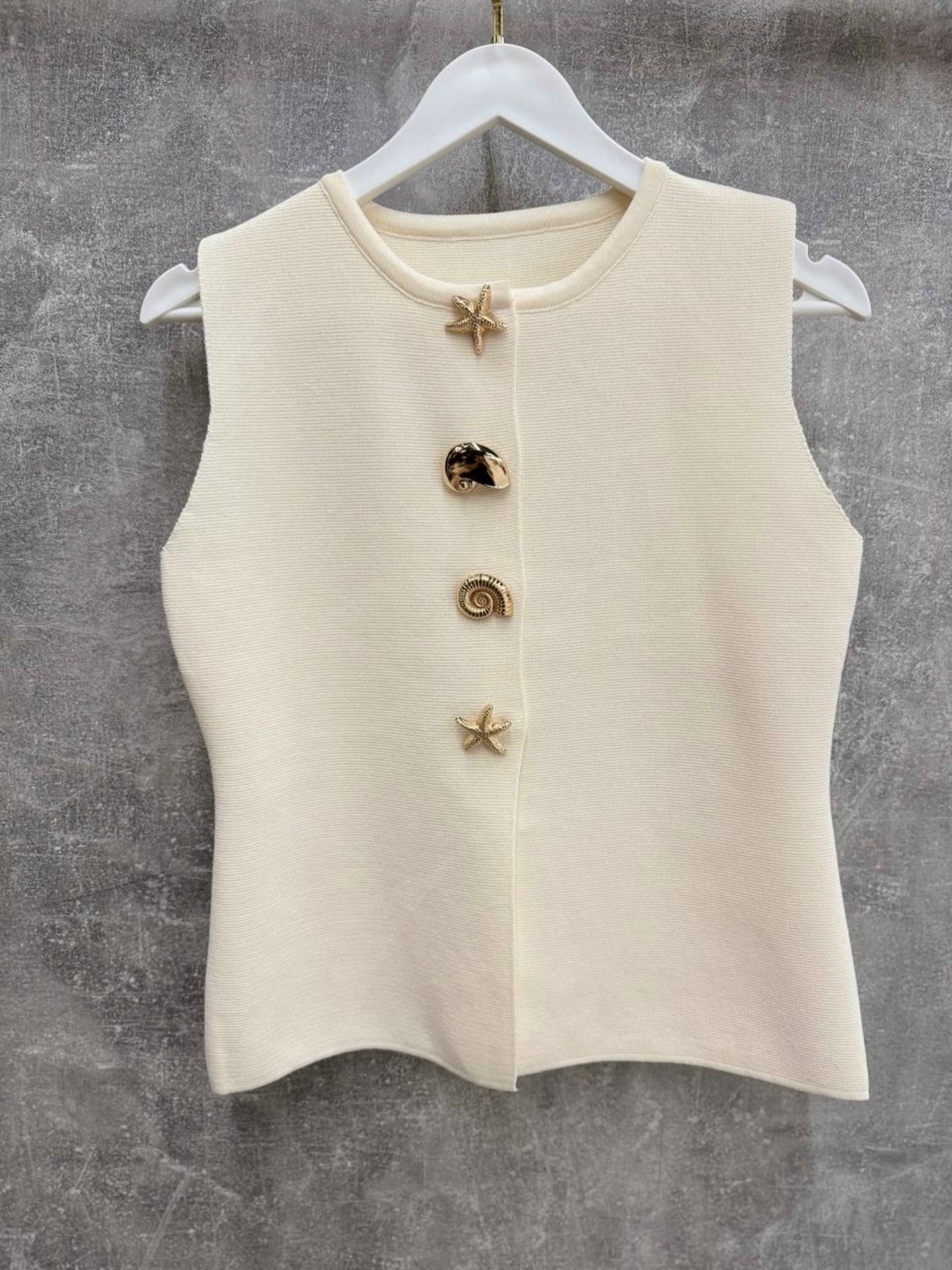 жилетка женская,женские жилеты,жилет для женщин,вязаный жилет женский,жилет