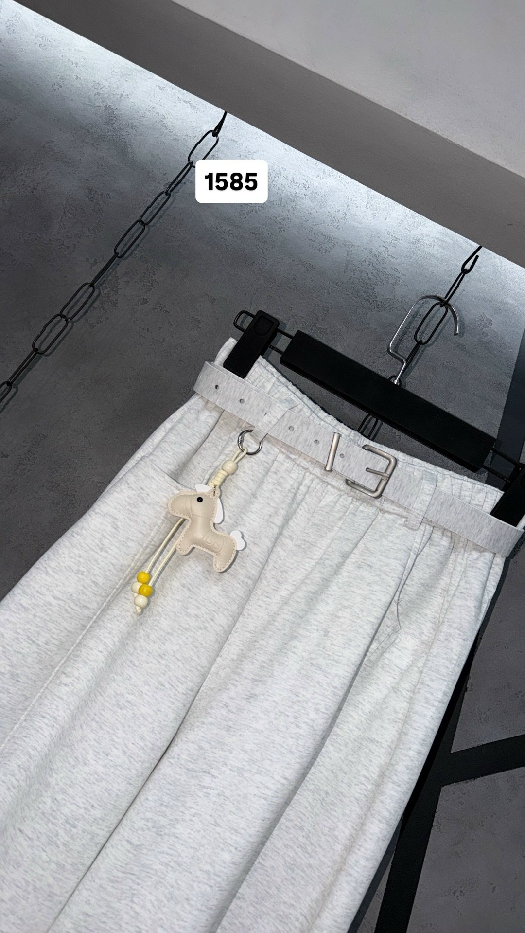 спортивные штаны,брюки модные,спортивные брюки,штаны модные,штаны