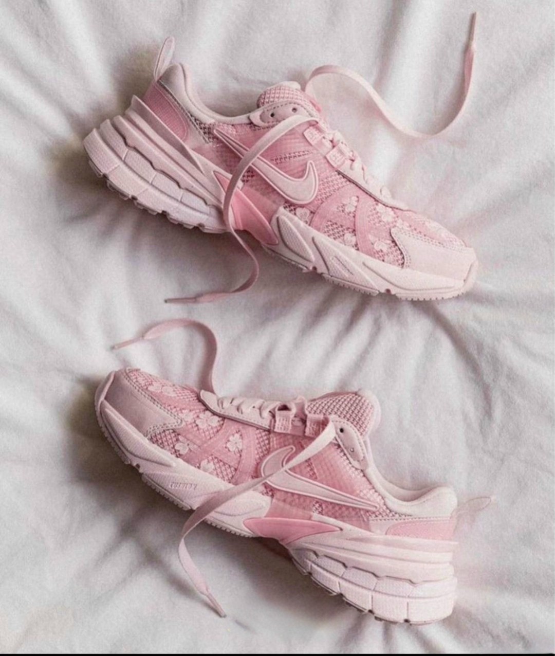 кроссовки nike женские,кроссовки,nike v2k run женские беговые кроссовки,nike розовые кроссовки,nike розовые кроссовки v2k run для женщин