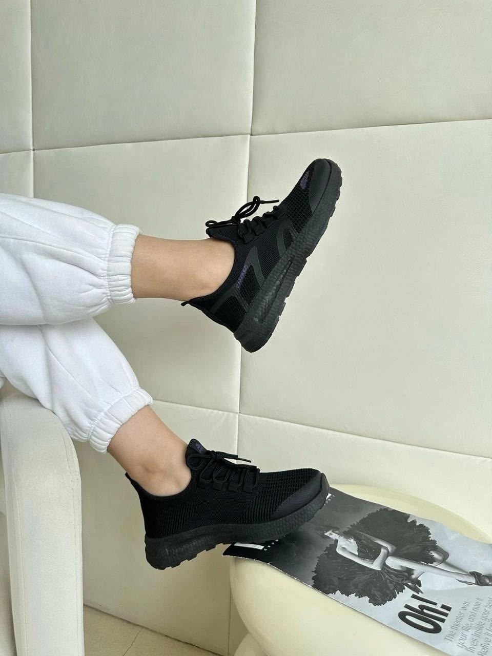 кроссовки женскиe,кроссовки,черные кроссовки,кроссовки женские черные,кроссовки адидас женские черные с черной подошвой