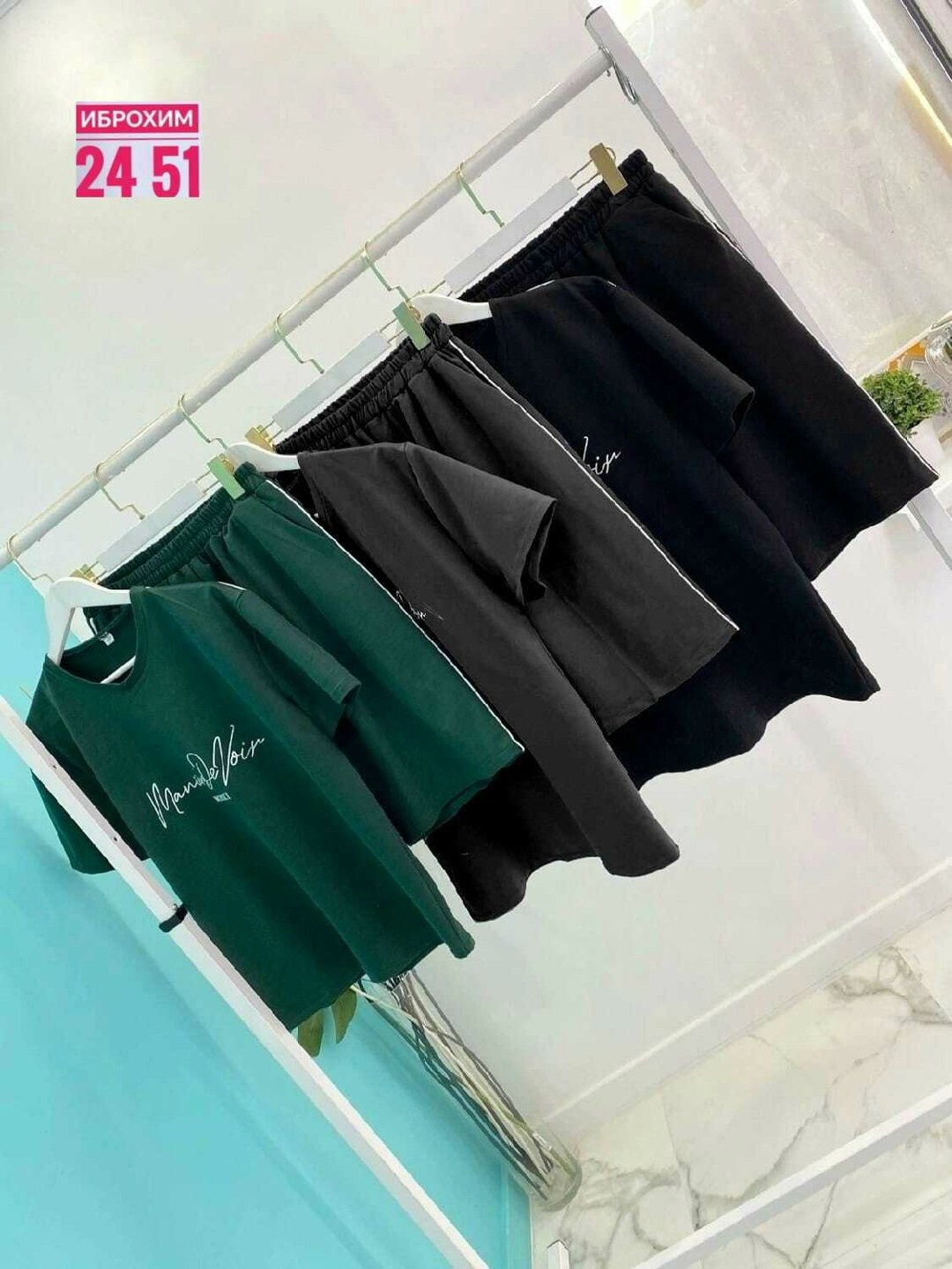 костюм спортивный мужской,костюм с футболкой и шортами,костюм спортивный с шортами и футболкой оверсайз,спортивные костюм с шортами,летний мужской спортивный костюм