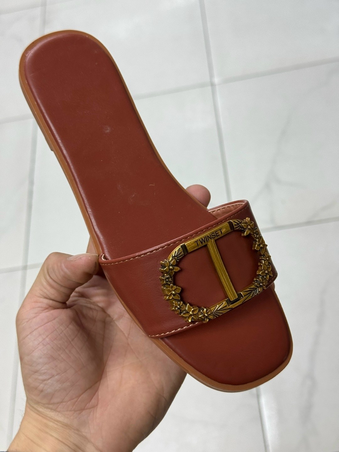 ,женские шлепанцы,шлепанцы женские кристиан диор,шлепки диор,шлепки женские