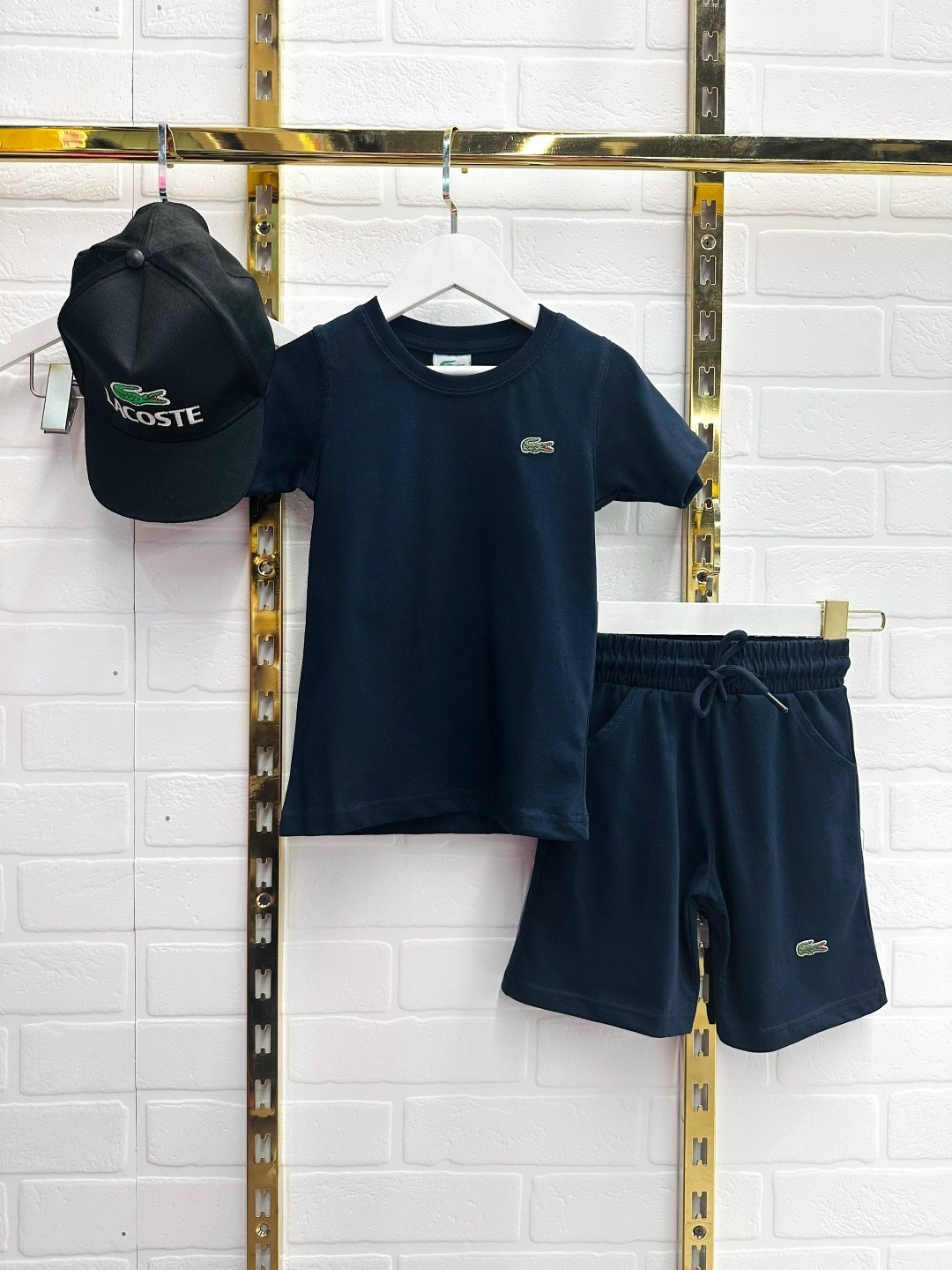 костюм lacoste,шорты lacoste,костюм спортивный лакост бирка,комплект одежды