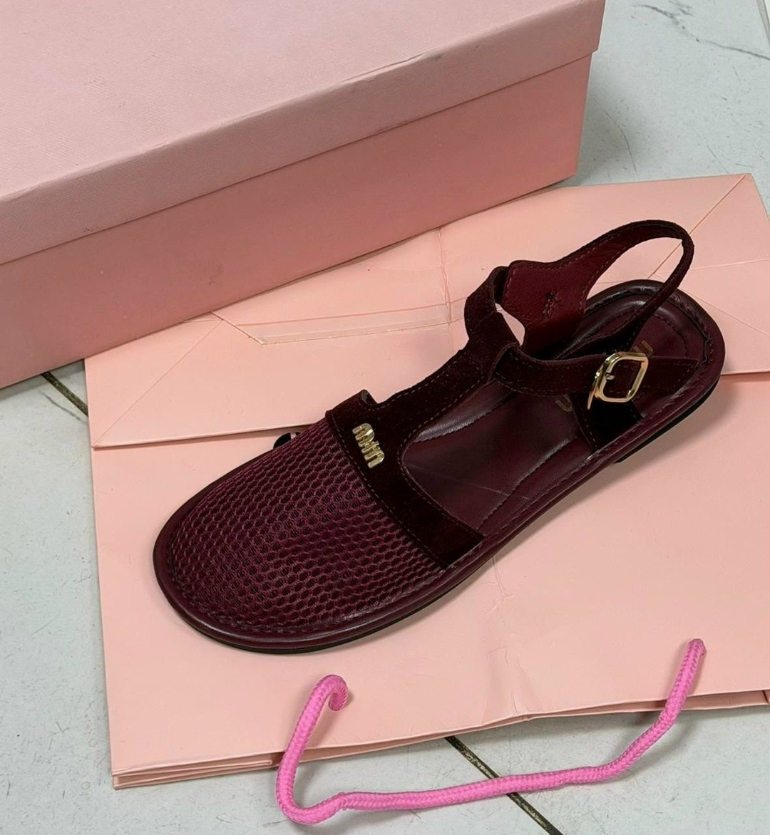 ,сандалии miu miu,сандалии модные,босоножки сандали,женские сандалии