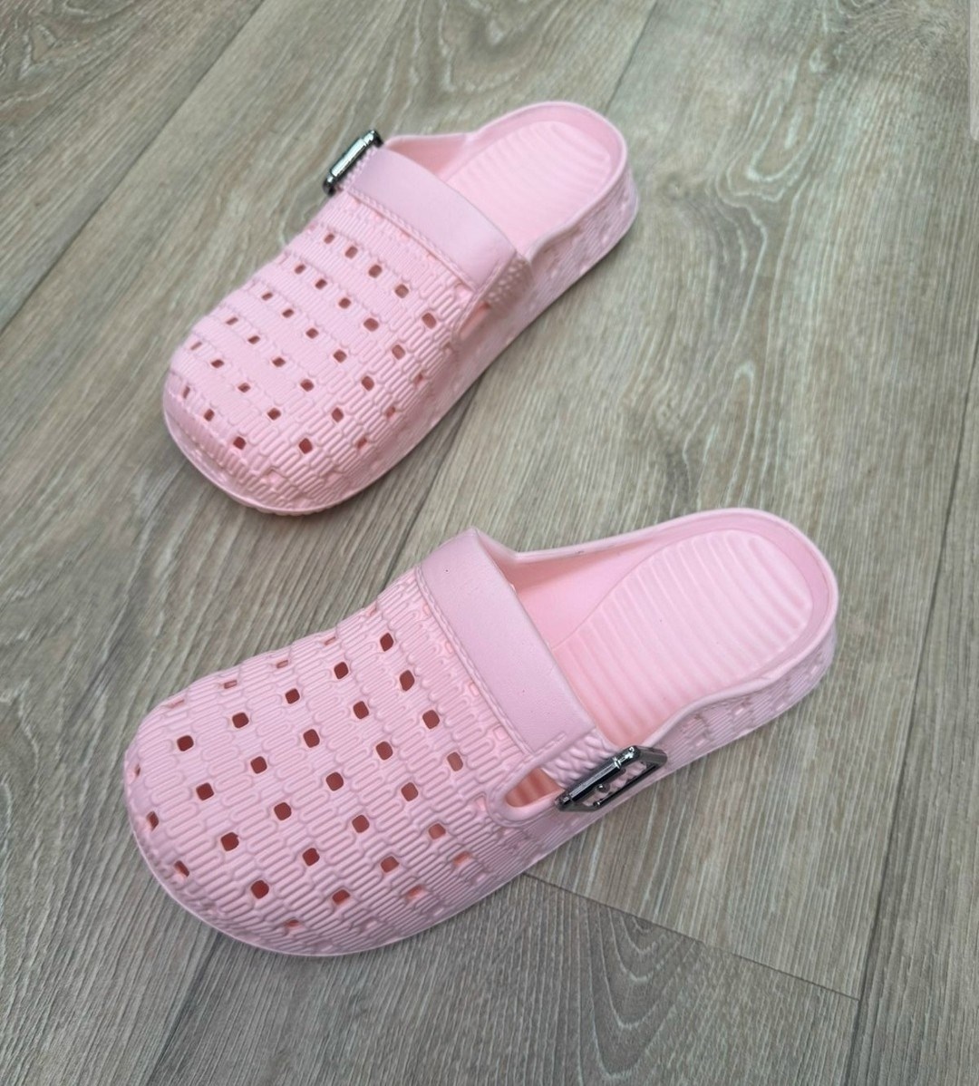 ,сабо с перфорацией крос эва,сабо медицинские резиновые,сабо с перфорацией,сабо женские