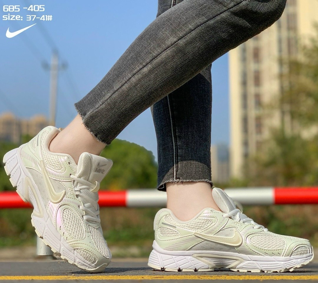 gazelle adidas,,кроссовки адидас леопардовые,кроссовки adidas,кроссовки adidas originals samba