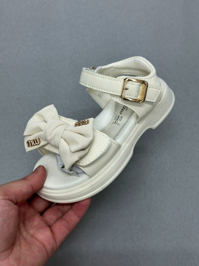 сандалии,сандалии эко кожа,,женские сандалии,детские сандалии