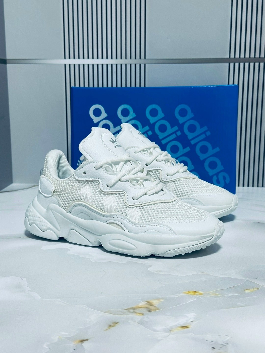 кроссовки adidas ozweego,кроссовки ozweego originals adidas,кроссовки adidas ozweego originals adidas цвет бежевый серый,adidas originals ozweego,кроссовки женские adidas ozweego