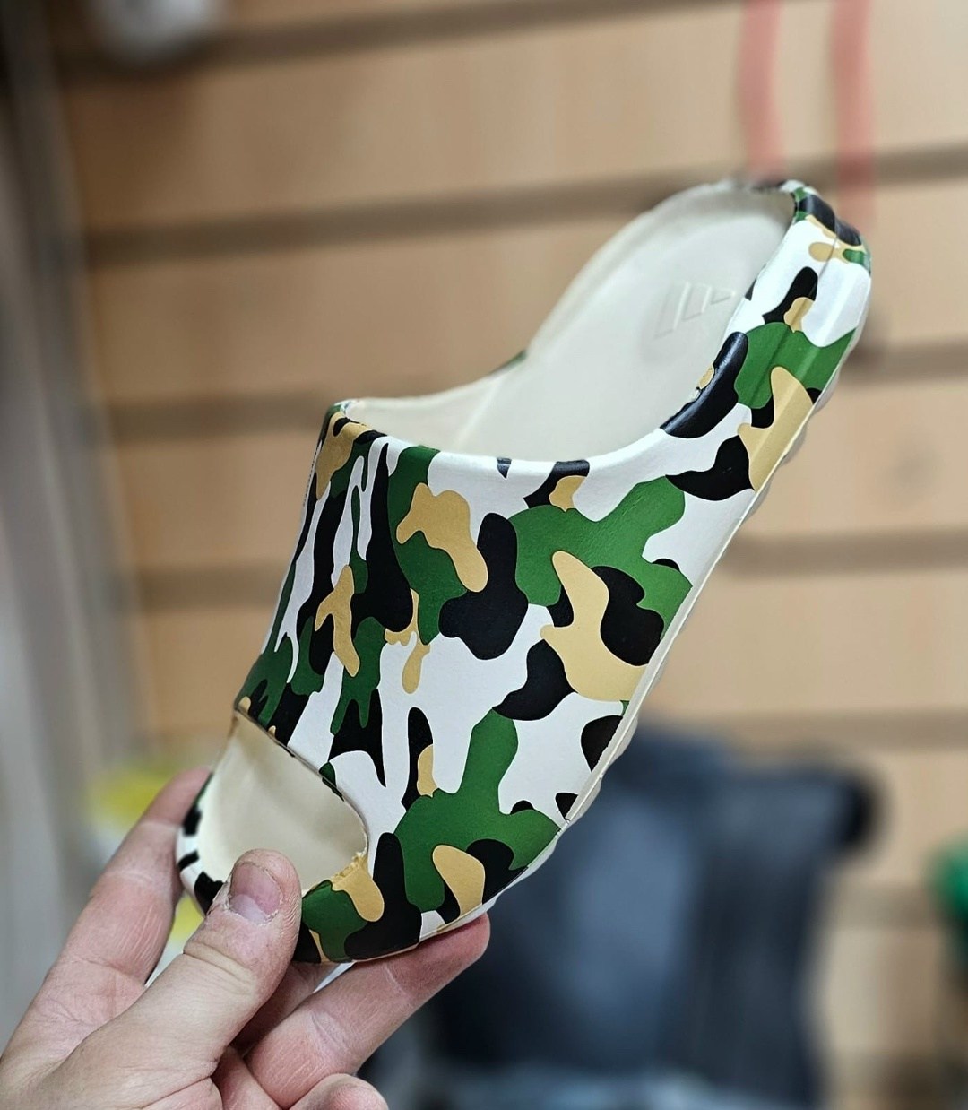 ,мужские шлепанцы,шлепанцы мужские камуфляжные,тапочки модные,камуфляжные тапки