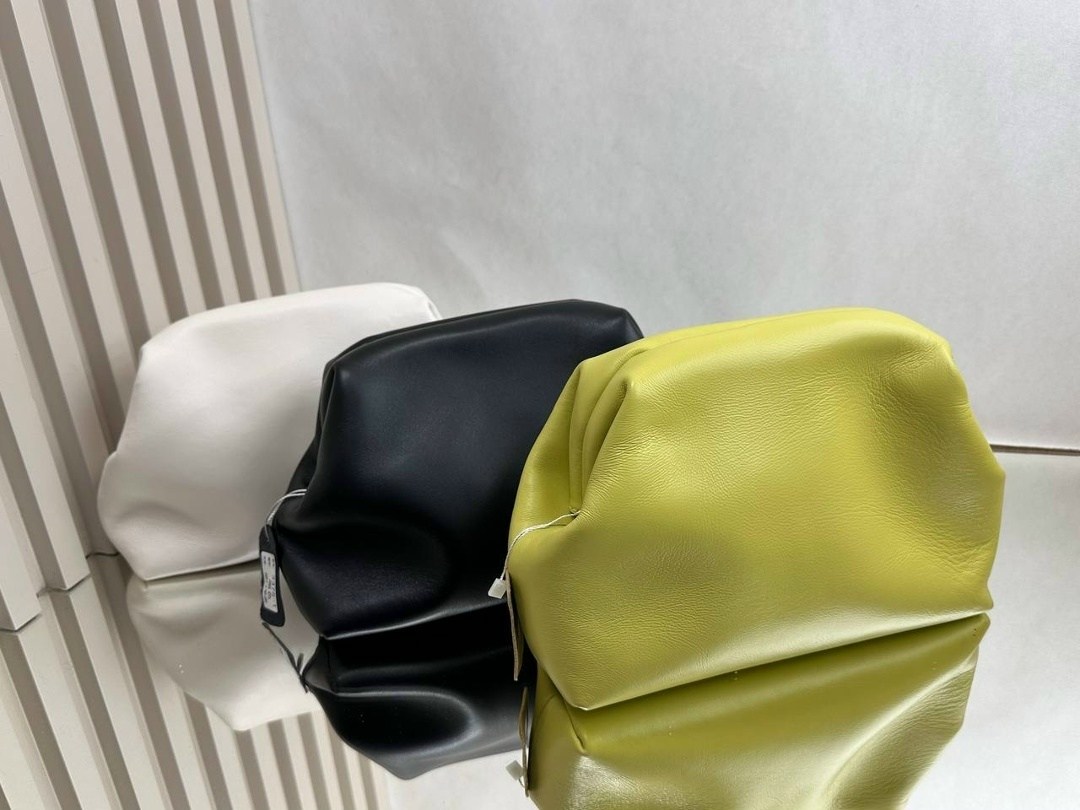 сумка,сумочка модная,кожаная сумка,женская сумка,сумка хобо зеленая starry studio