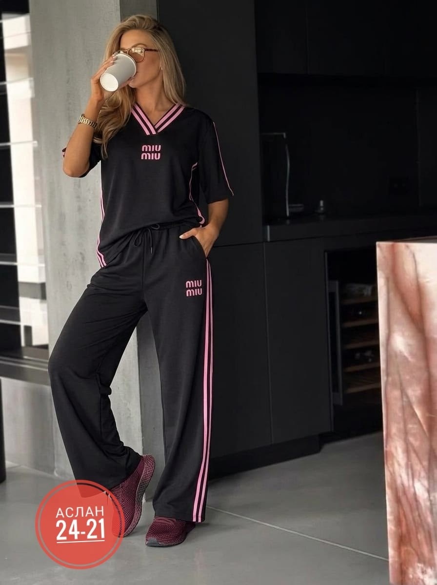 женский спортивный костюм,стильные костюмы,женские костюмы,трикотажные костюмы,спортивный костюм