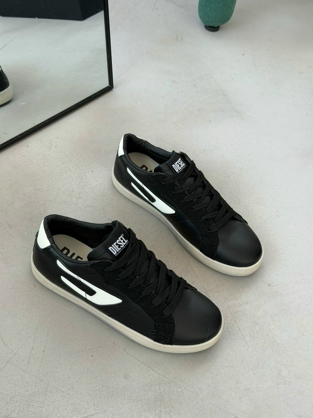 ,кроссовки дольче габбана женские белые,кроссовки женскиe,классические кроссовки,низкие кроссовки