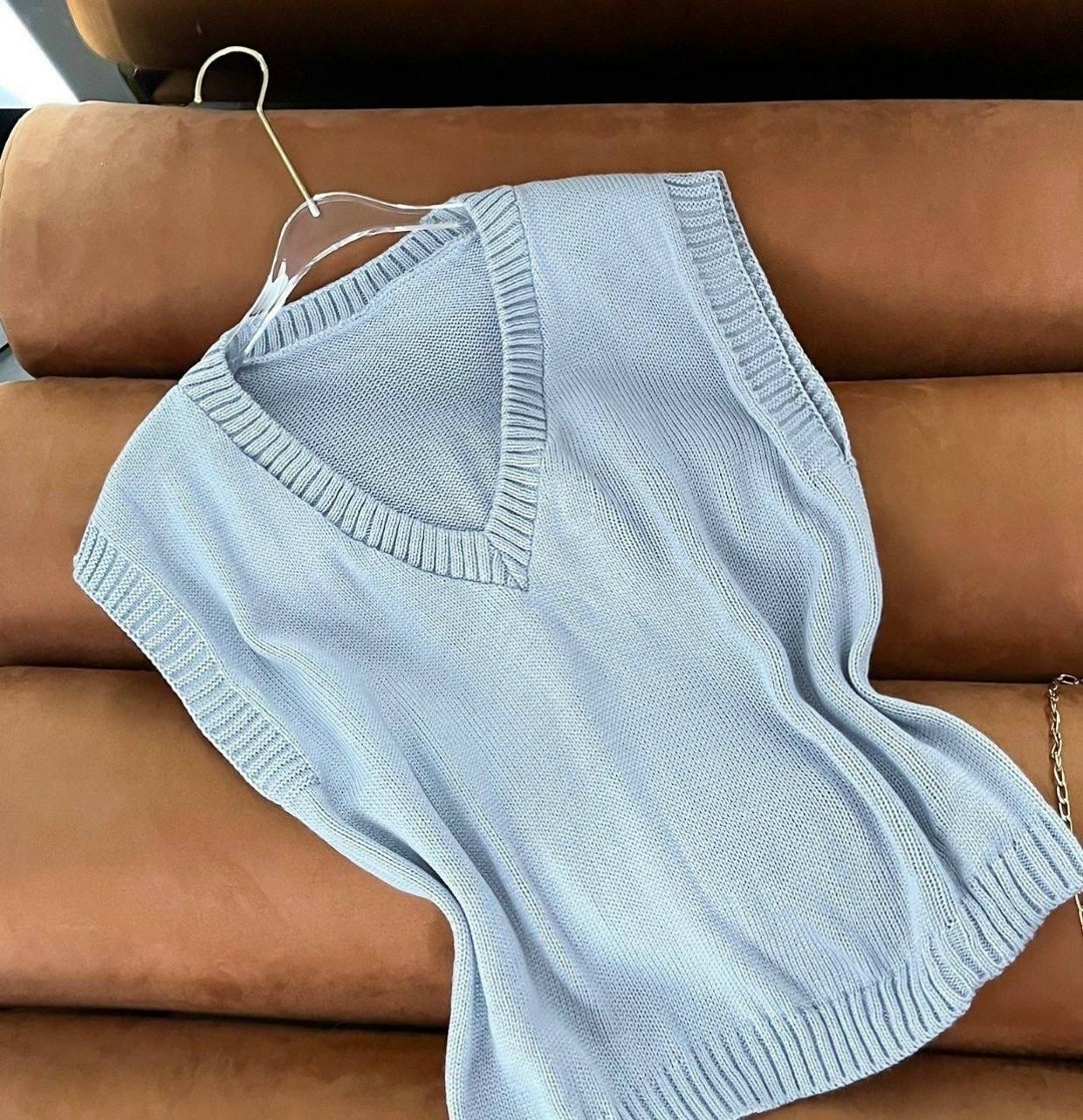 жилетка женская,трикотажный жилет,жилет вязаный женский,жилетка вязаная,вязаные жилеты