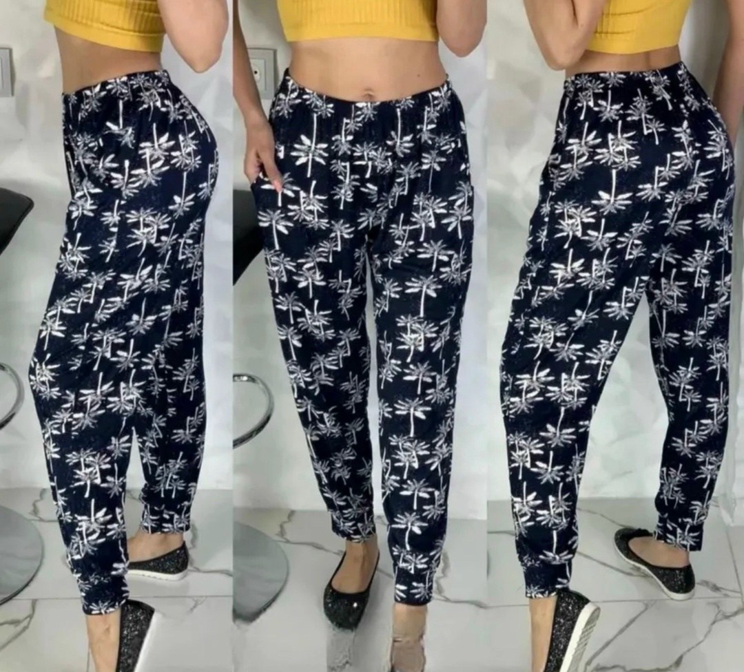 брюки с принтом свободные,брюки с принтом,женские штаны,брюки бриджи,брюки трикотажные