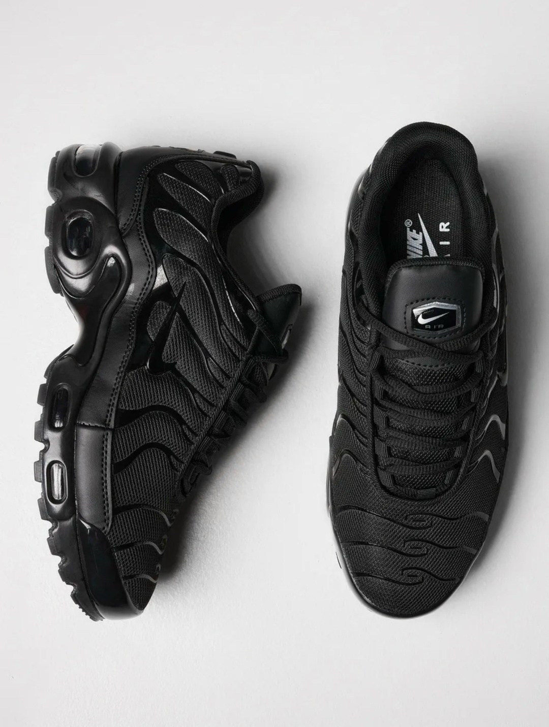 nike air max plus tn black,nike air max plus tn,кроссовки nike air max plus tn,кроссовки nike air max plus,nike air max plus