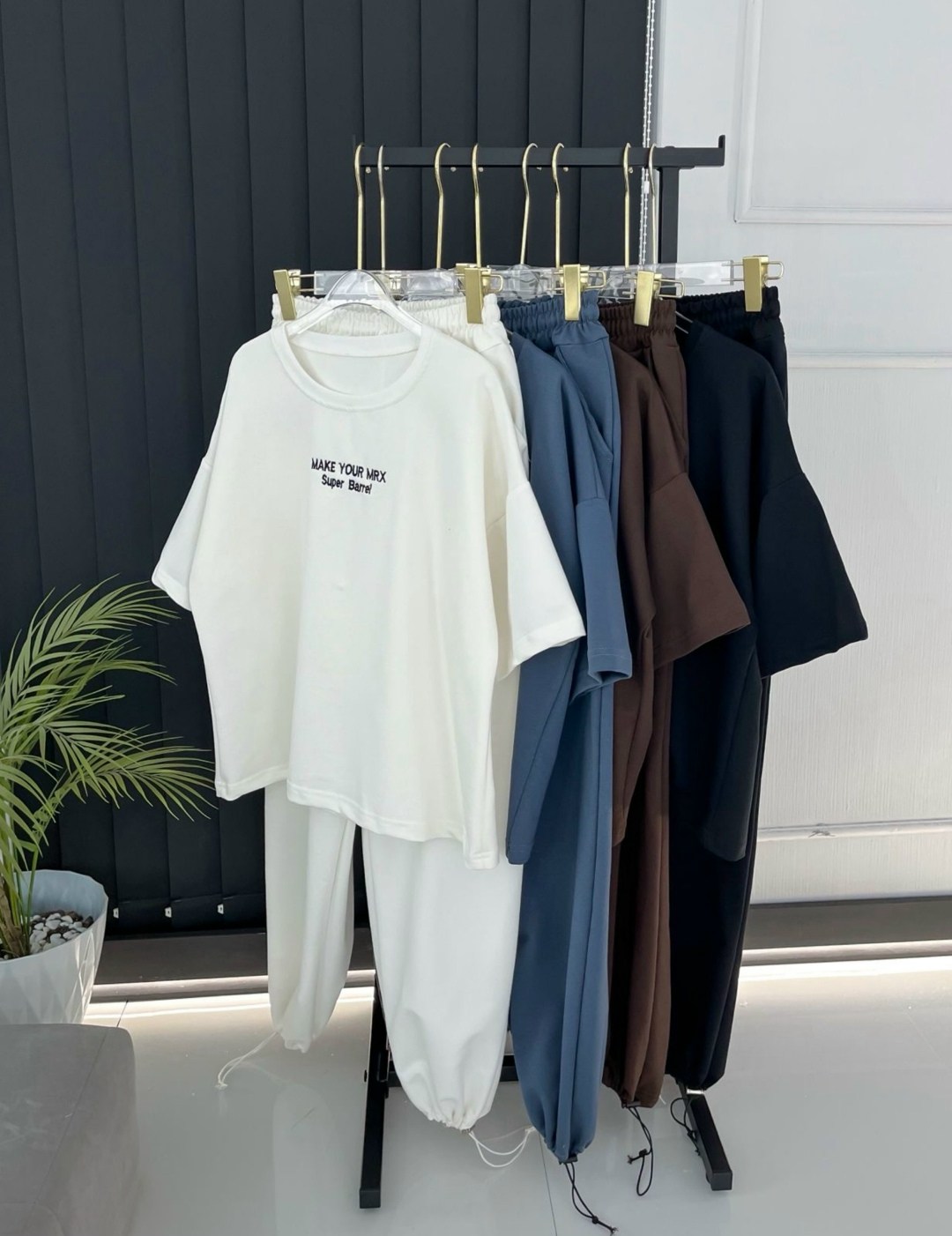 женские костюмы спортивные,трикотажные костюмы,костюм белый,костюм спортивные женские костюмы,костюм женский на флисе