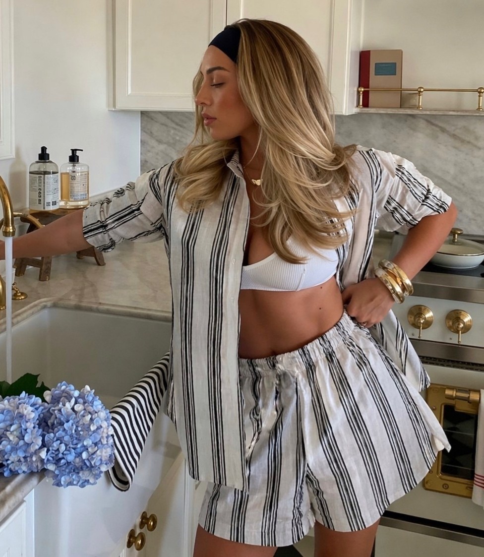 костюм с шортами,костюм в полоску шорты с рубашкой для женщин и топом,костюм с шортами женский летний,костюм летний с шортами и рубашкой льняной,рубашка в полоску