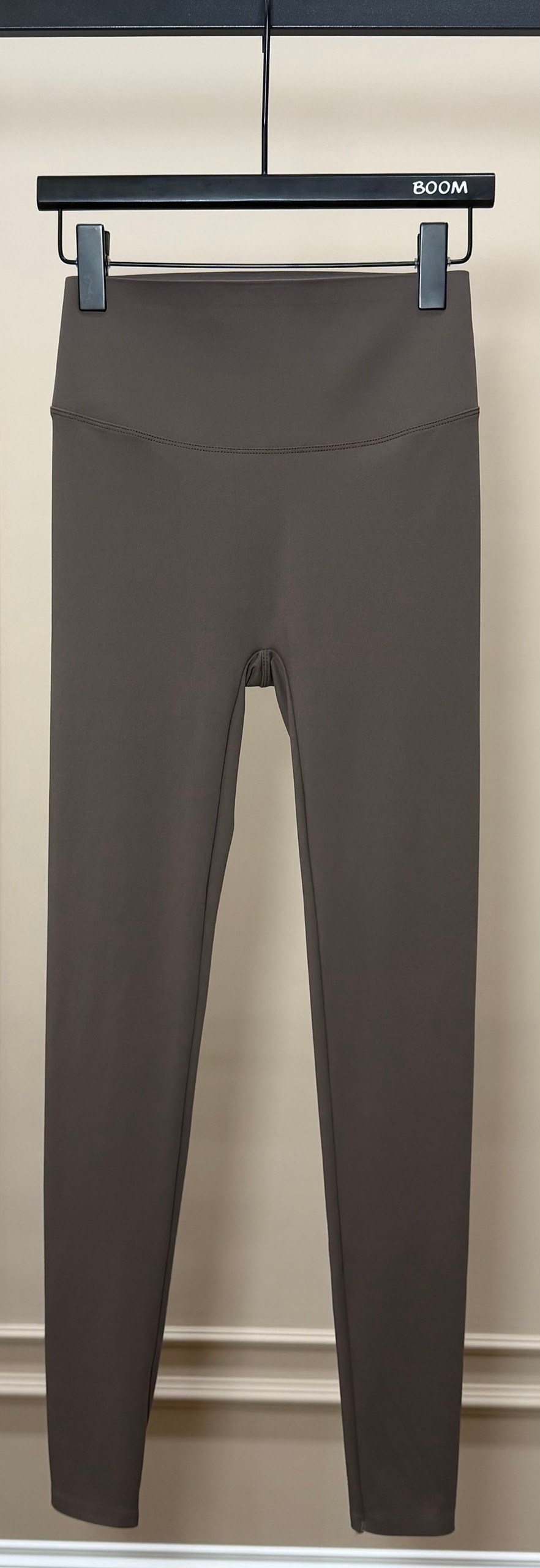 женские спортивные леггинсы,женские спортивные леггинсы с высокой талией,женские леггинсы,женские леггинсы для фитнеса,леггинсы спортивные