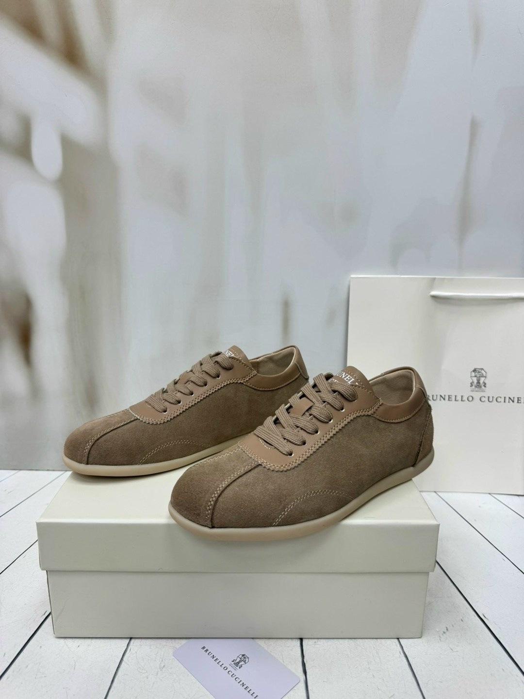 мужские замшевые кроссовки brunello cucinelli коричневые,замшевые кроссовки brunello cucinelli,кроссовки brunello cucinelli,кеды brunello cucinelli,замшевые кроссовки