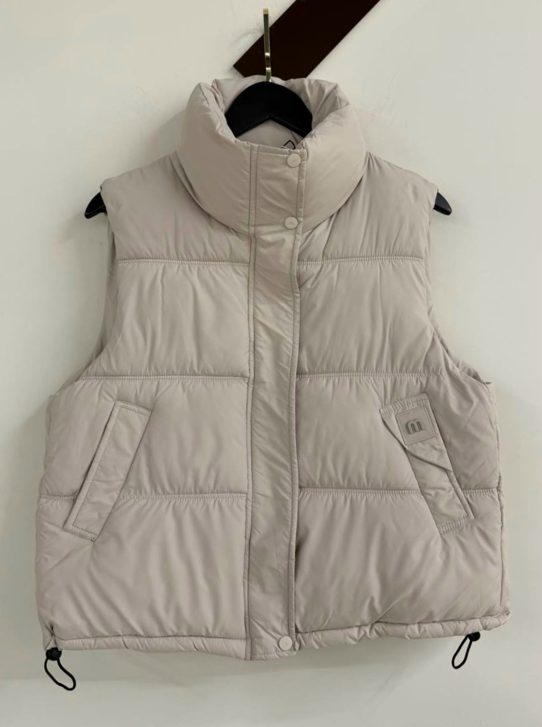 теплый жилет,жилетка женская,пуховой жилет,женский жилет,жилетка теплая