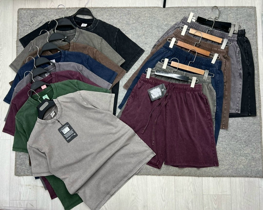 мужской спортивный костюм с шортами и футболкой,костюм спортивный летний с футболкой и шортами,костюм футболка шорты,спортивные костюм,костюм спортивный летний мужской