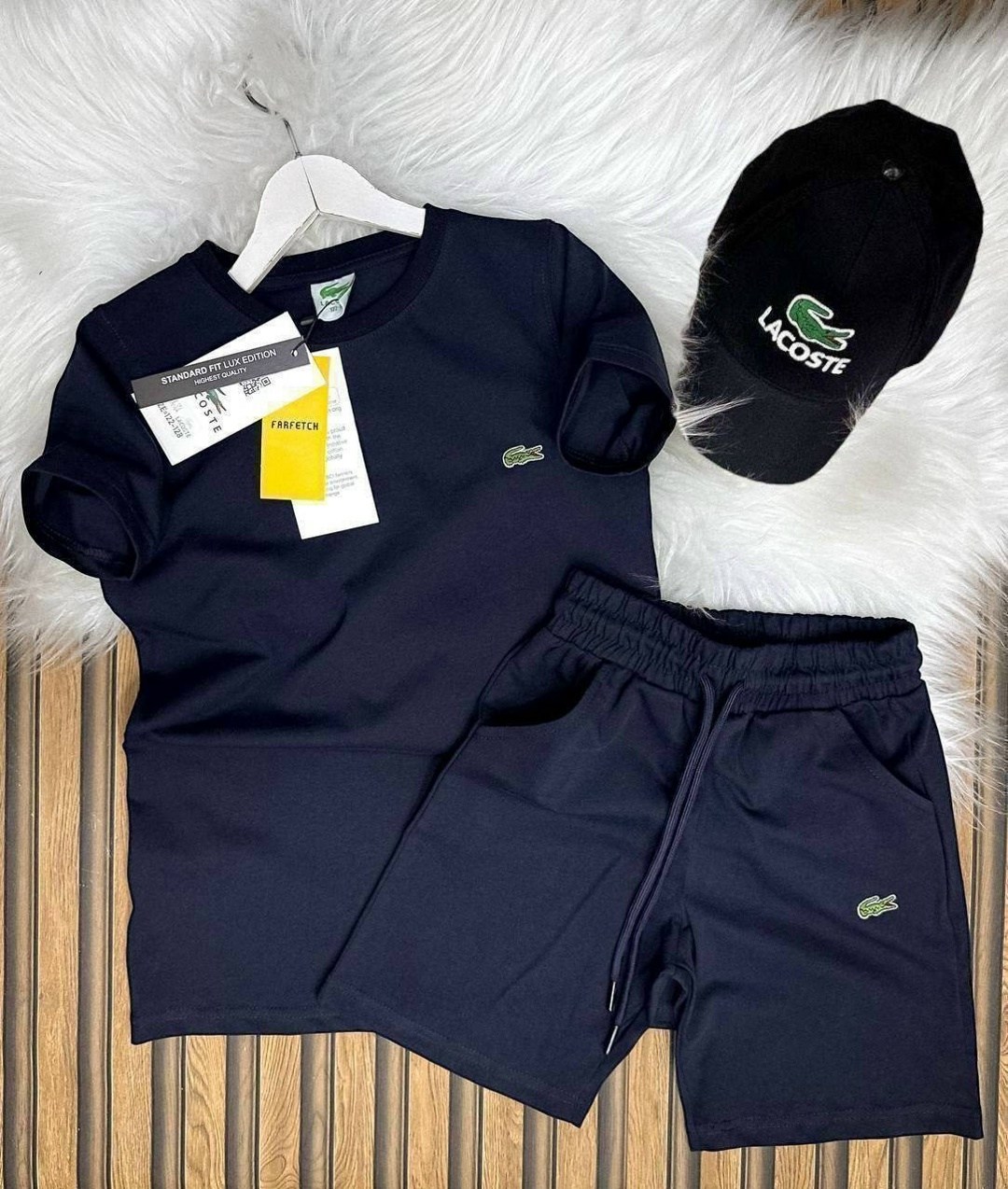 костюм lacoste,шорты lacoste,костюм спортивный лакост бирка,комплект одежды