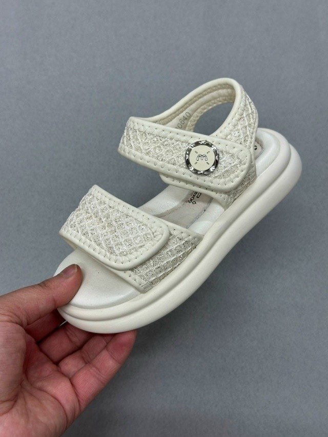 детские сандалии,сандалии,,сандалии для девочек,сандалии для детей