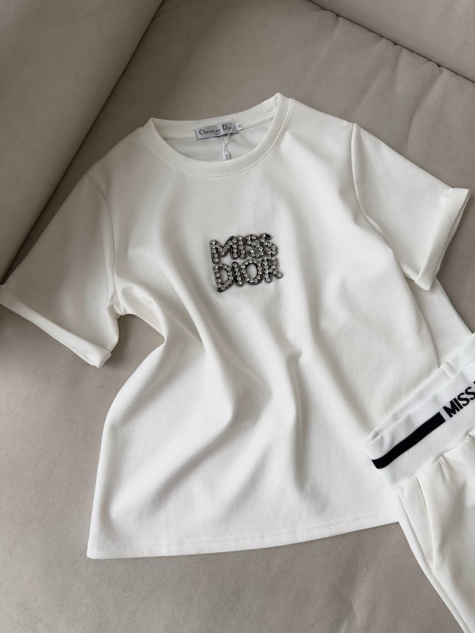 женские костюмы,,костюм повседневный,костюм жен,стильные женские костюмы