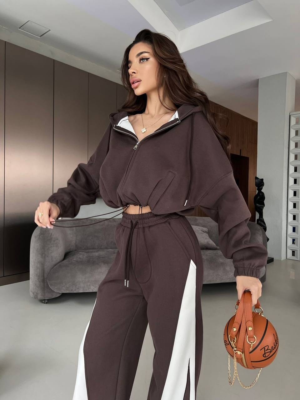 костюм спортивный женский,костюм спортивный,женские костюмы,стильный костюм,костюм спортивные женские костюмы