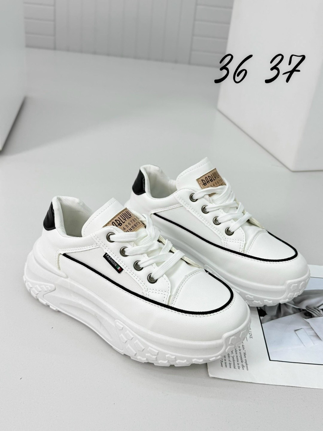 ,женские кроссовки,кроссовки для женщин,массивные кроссовки женские, спортивная