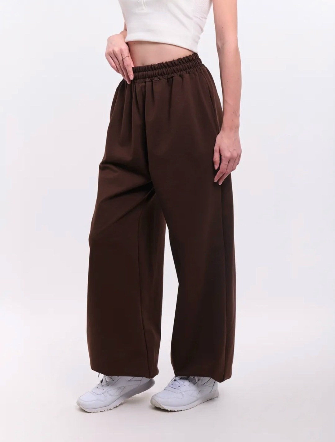 серые спортивные штаны женские оверсайз,широкие спортивные штаны джоггеры оверсайз,спортивные штаны широкие,брюки спортивные женские,спортивные штаны широкие оверсайз