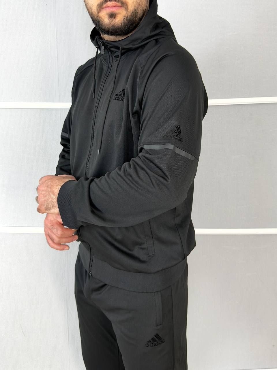 мужской спортивный костюм,спортивный костюм тонкий,костюм бежевый,спортивный костюм