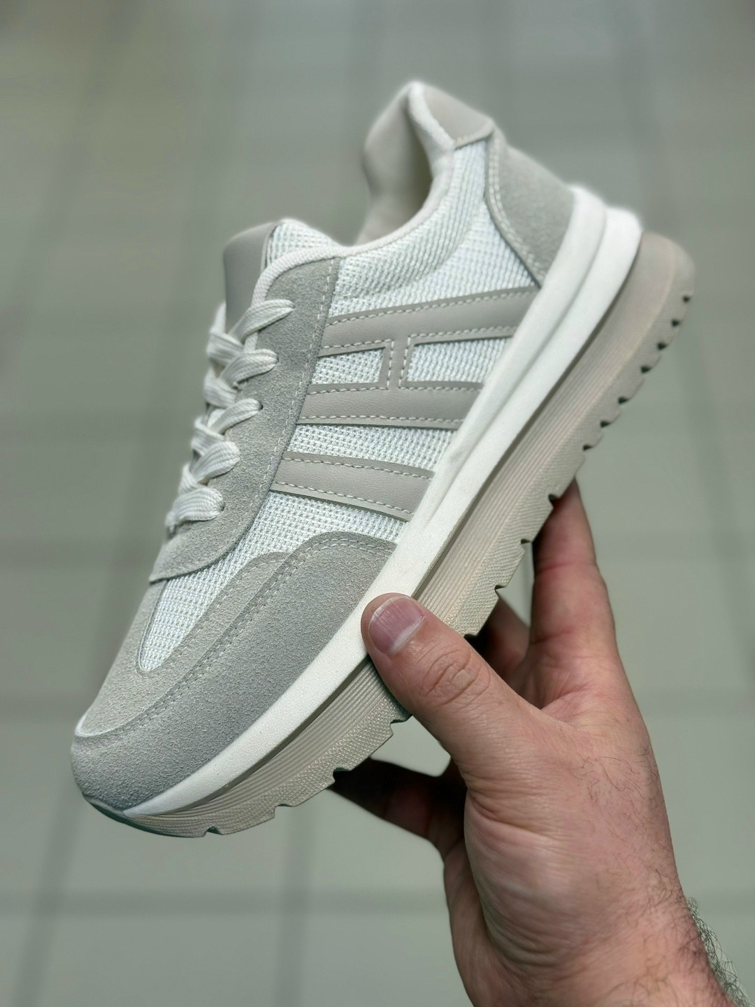 кроссовки,кроссовки повседневные,женские кроссовки,удобные кроссовки,кроссовка