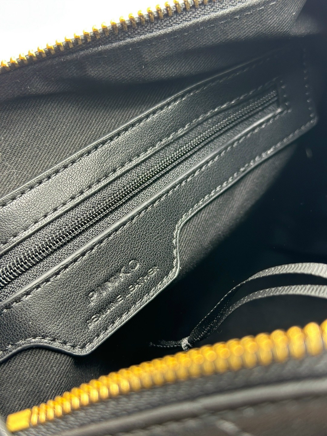 сумка женская pinko,сумки pinko,сумка,pinko сумка седло на плечо,сумка женская