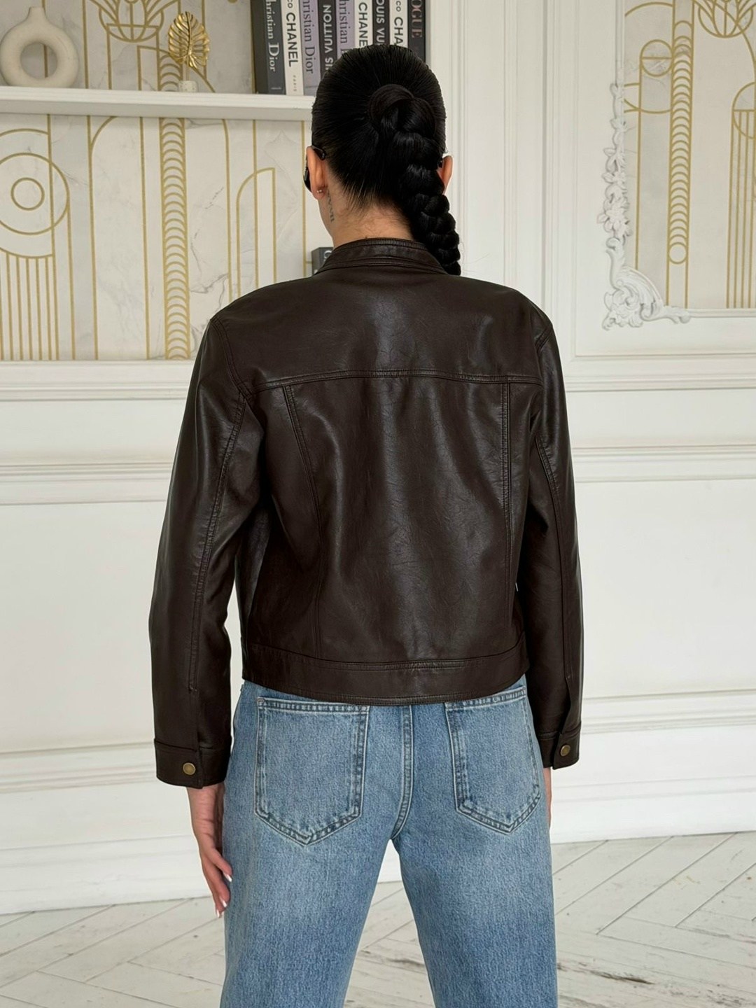 кожаная женская куртка,куртка кожаная,кожаная куртка бомбер женская,куртка бомбер кожаная,женская куртка из экокожи