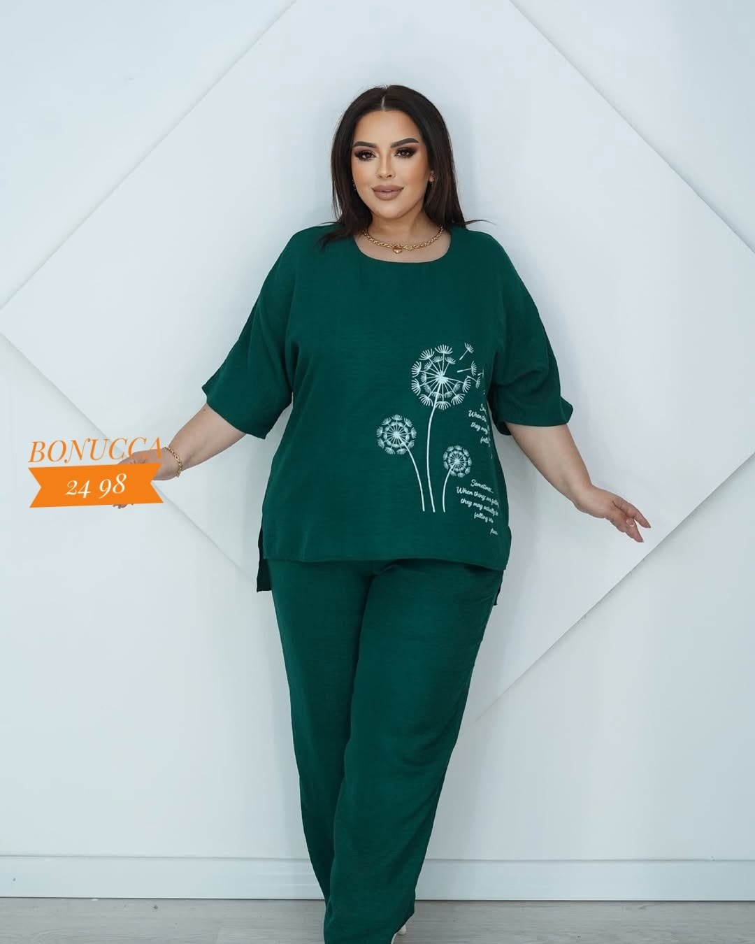 женские брючные костюмы больших размеров,женские костюмы больших размеров,одежда больших размеров,женские костюмы,костюм классический