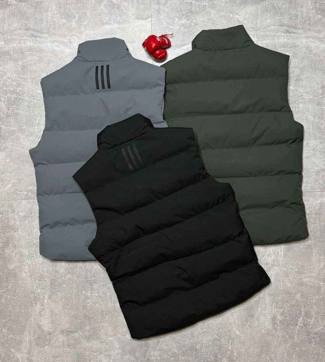 жилет adidas,жилет адидас женский,жилетка адидас,adidas пуховая жилетка мужская,жилет утепленный adidas