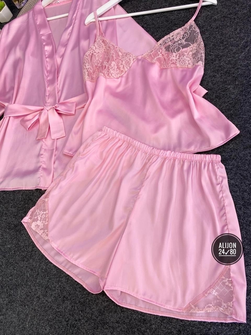 домашняя одежда пижама,комплект женской пижамы,женские пижамные комплекты,женский шелковый домашний комплект халат, топ и шорты розовый,пеньюар
