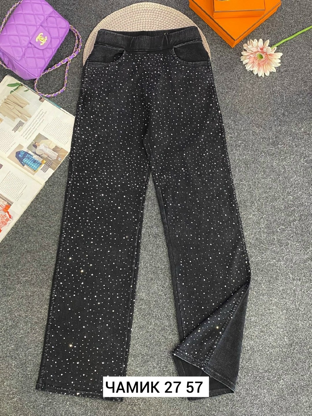 женские джинсы,женские джинсы со стразами,джинсы брюки,джинсы труба с стразами,джинсы клеш со стразами h&a collection