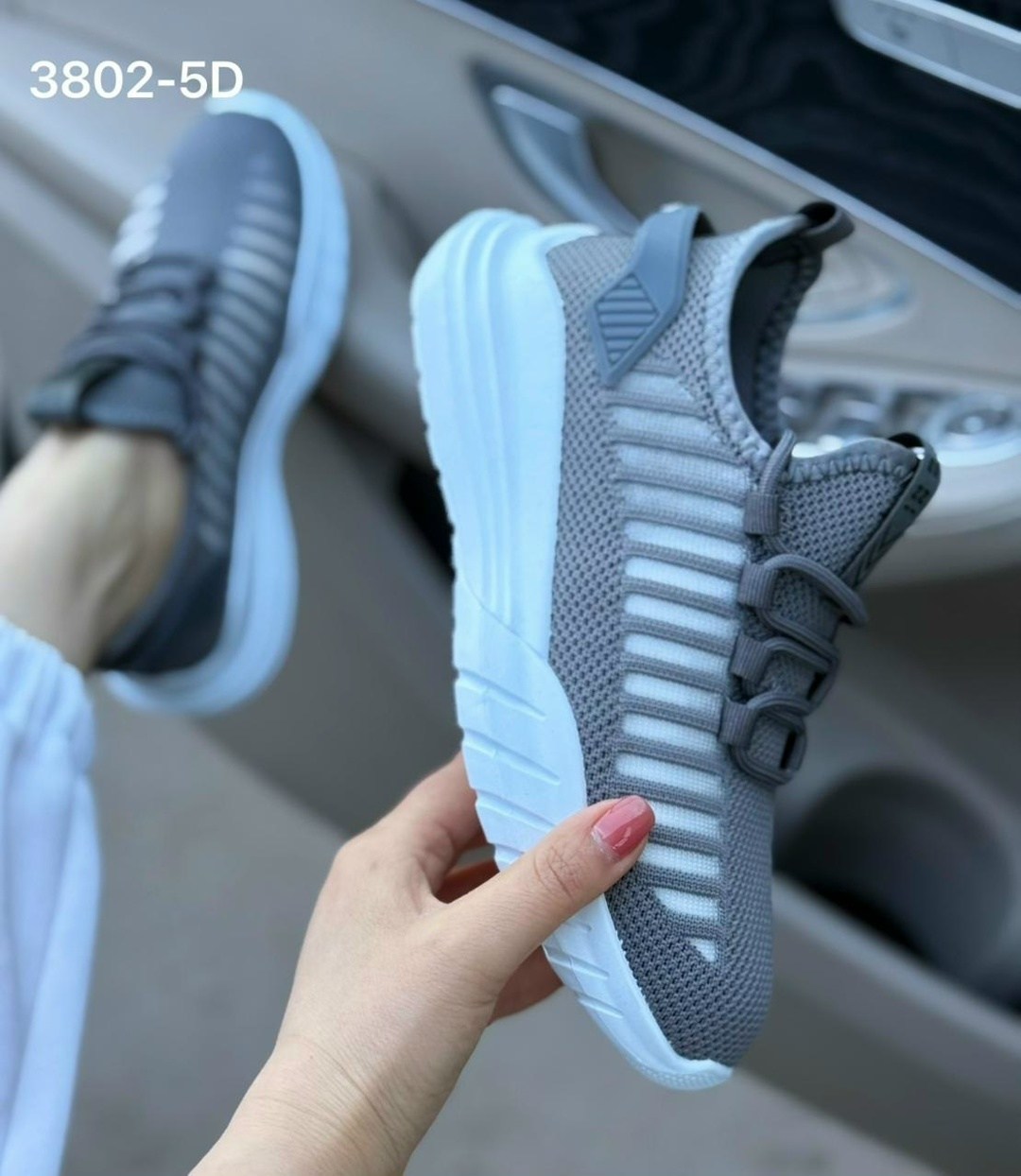 кроссовки,,женские кроссовки,кроссовка, спортивная